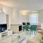 Cristina 9 Holiday home