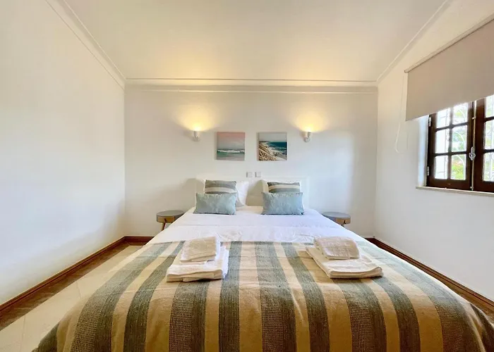 Cristina 9 * אלבופיירה