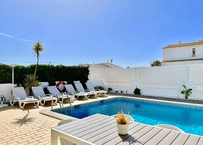 בית נופש Cristina 9