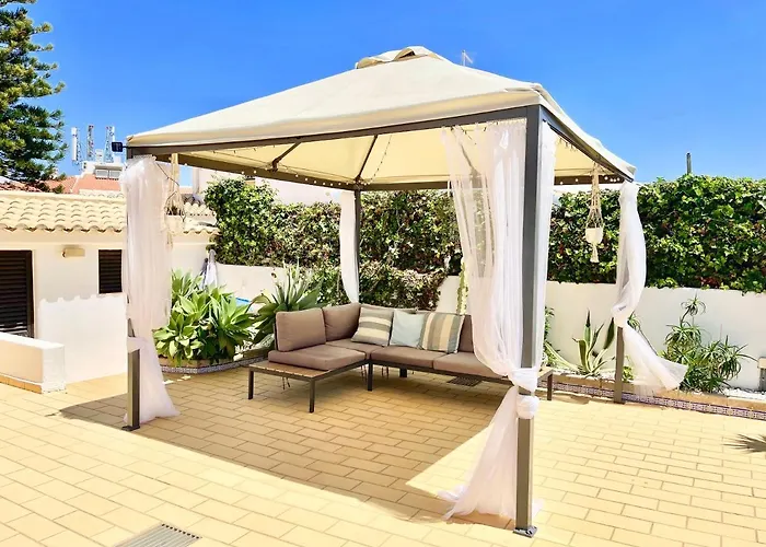 בית נופש Cristina 9